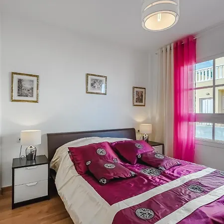 Penthouse With Ocean View Lägenhet